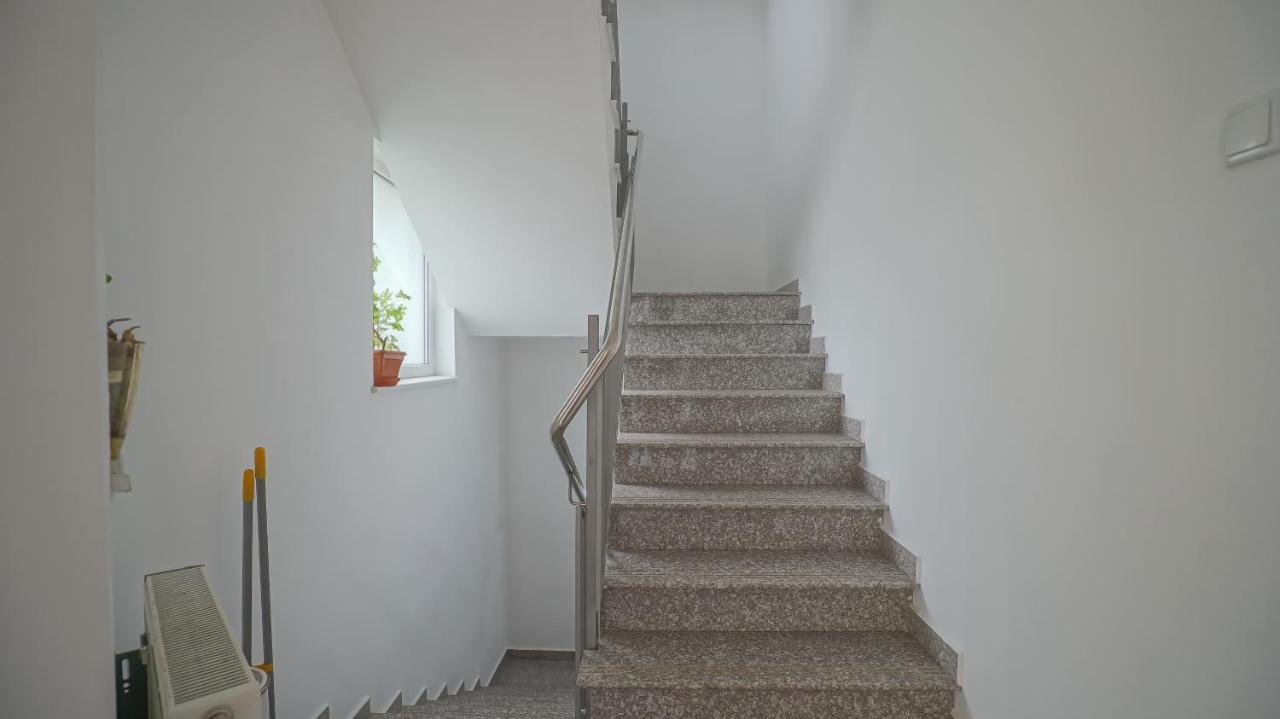 דירות בראשוב Vilux With Indoor Private Parking מראה חיצוני תמונה